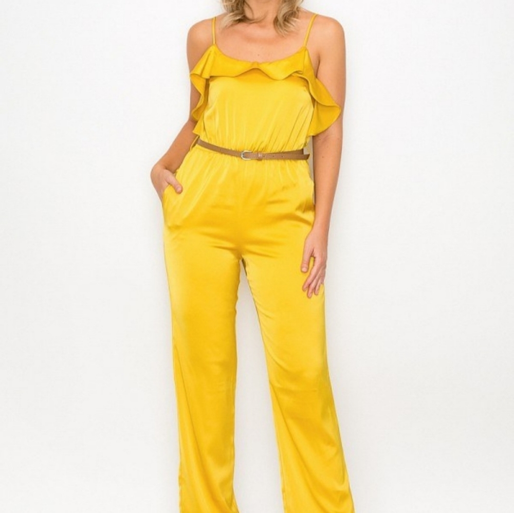 NWT RUFFLE TRIM BELTED JUMPSUIT